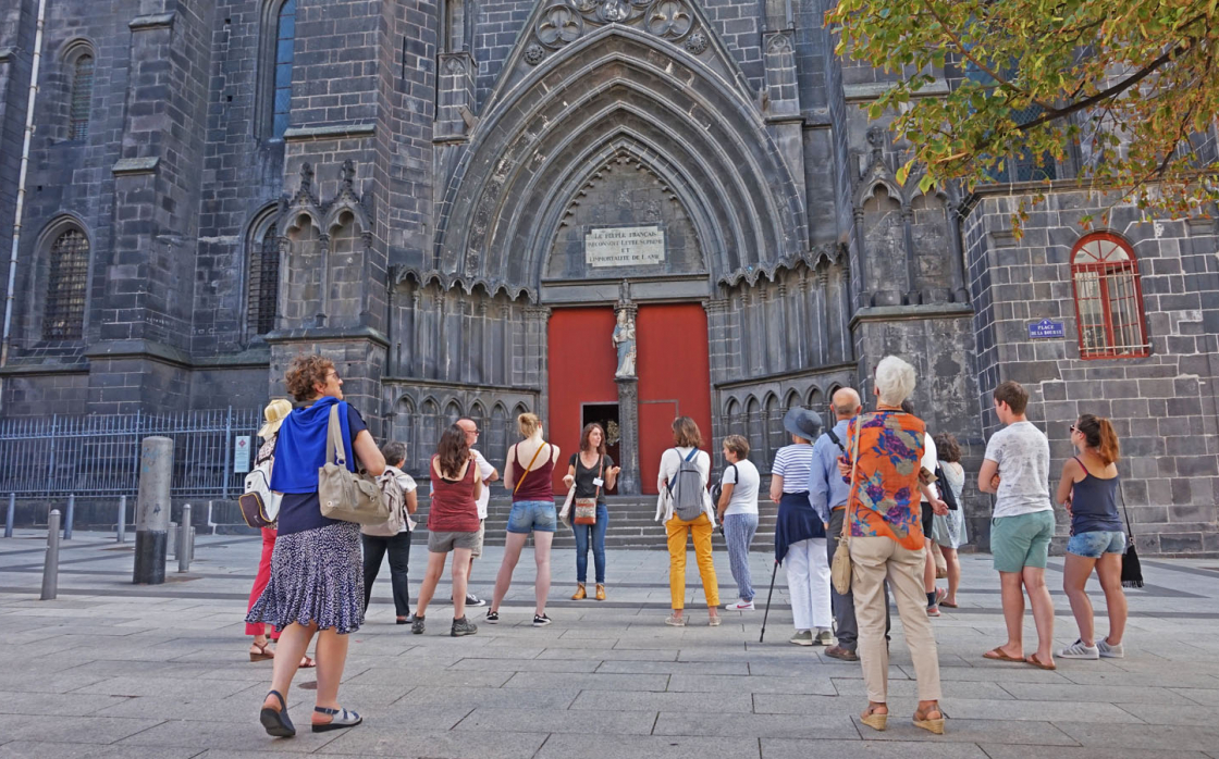 © Visite guidée de la cathédrale de Clermont