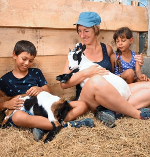 Ferme du champ rouge