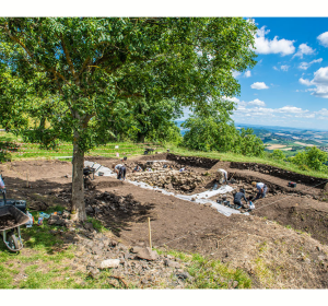 Visites des fouilles archéologiques de Gergovie
