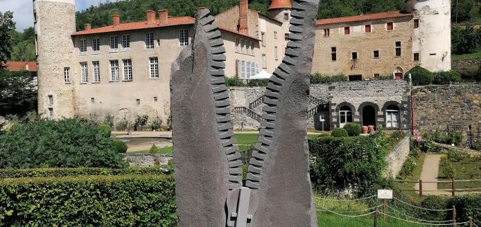 Exposition : Une pierre dans mon jardin | Château de la Batisse