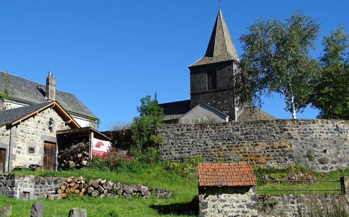 © Eglise de Beaune-le-Chaud