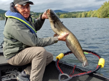 Pêche au Lac d'Aydat et sur l'Allier avec Mickaël Miclet