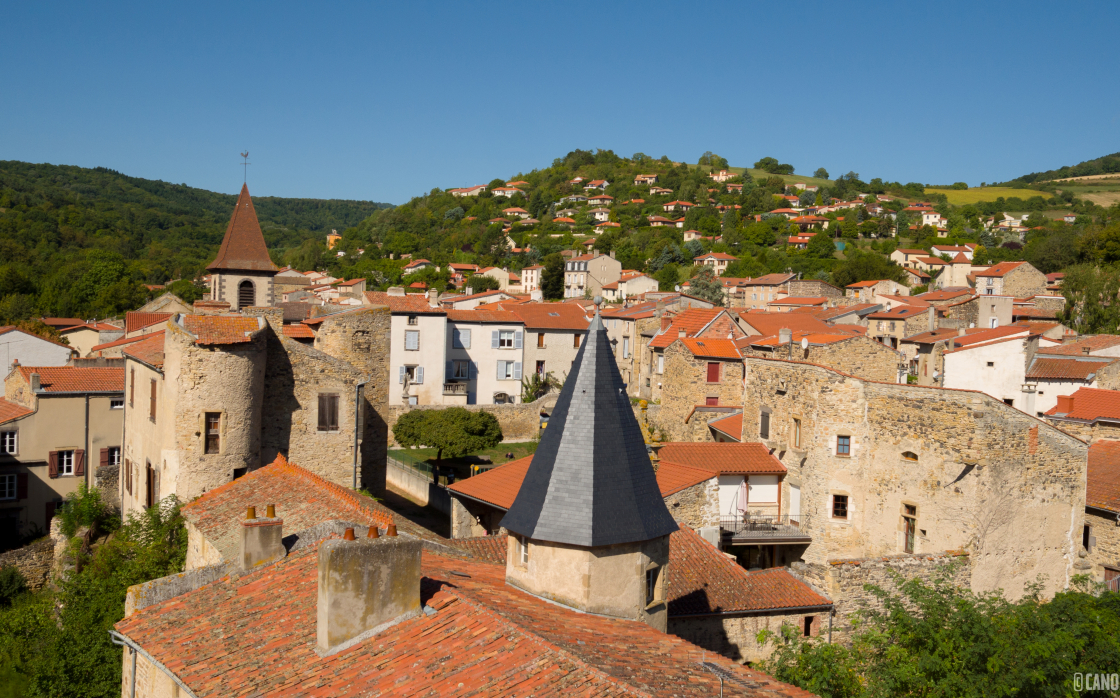 © Toits du Village de Chanonat